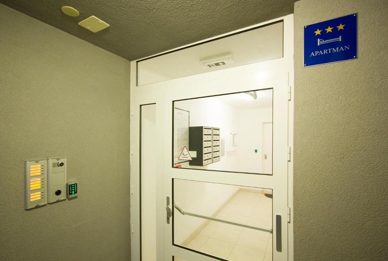 Apartment Luka Split Luaran gambar